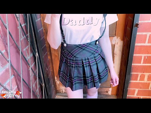 ❤️ Studentessa succhia il suo cazzo profondamente e scopa invece delle lezioni ❤️❌ Porno bello al it.28films.ru ❤️